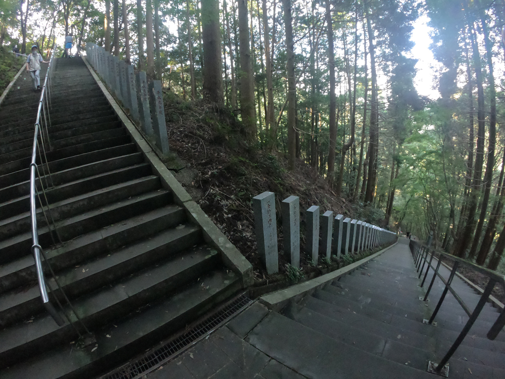3333段 トレイルトレイニングに最適 日本一の石段
